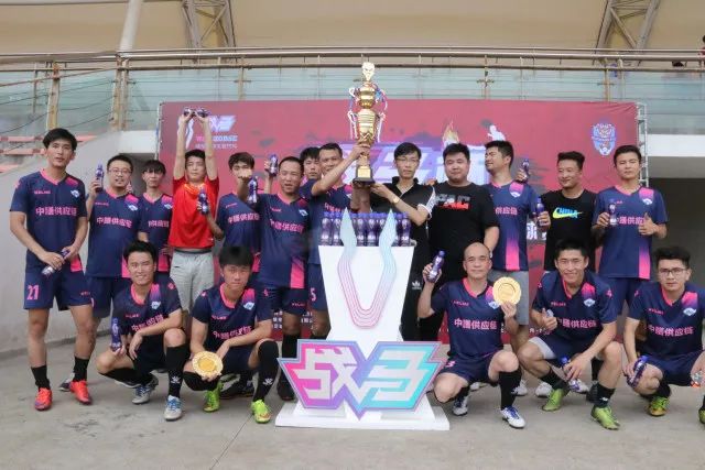 太阳报：恩佐妻子承认“分手炮”