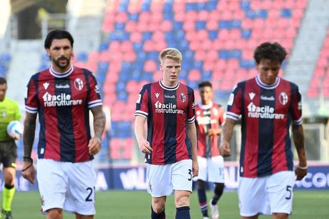 弗格35分辽宁逆转山东 萨林杰42+16深圳胜广州